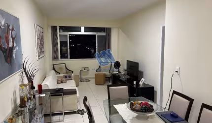 Apartamento à venda em Salvador-BA, Vitória: 3 quartos, 1 suíte, 2 salas, 110 m² de área, vaga de garagem.