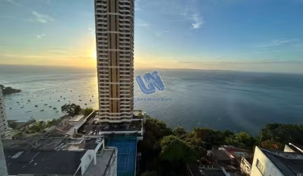 Apartamento 3/4 com Closet, 140,00 m2 no Corredor da Vitória