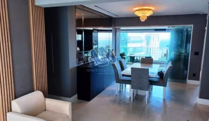 Apartamento no Villa Augusta 4 suítes com vista mar 187,40m2 na Graça