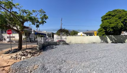 Terreno comercial à venda na Baltazar Navarros, 341, Bandeirantes, Cuiabá por R$ 449.000