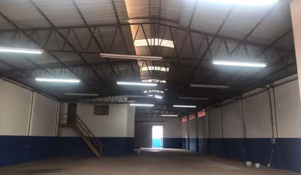 Barracão / Galpão / Depósito à venda na Avenida Fernando Correa da Costa, 1, São José, Cuiabá por R$ 2.500.000