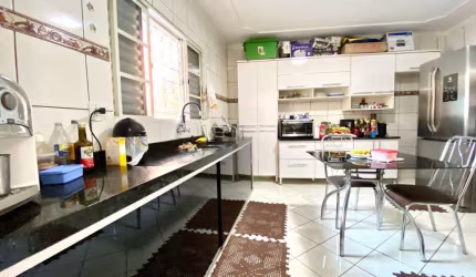 Casa em condomínio fechado com 3 quartos à venda na Gonçalo Antunes de Barros, s/n, 10, Novo Mato Grosso, Cuiabá por R$ 430.000