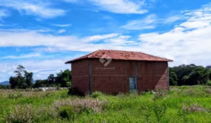 Chácara / sítio com 2 quartos à venda na Área Rural, 1, Zona Rural, Cuiabá por R$ 475.000