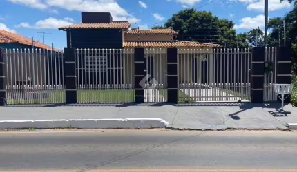 Casa com 2 quartos à venda na dos Eucaliptos, 4, Jardim das Palmeiras, Cuiabá por R$ 390.000