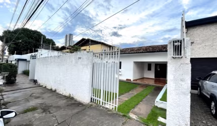 Casa comercial à venda na das Dálias, 312, Jardim Cuiabá, Cuiabá por R$ 1.300.000