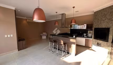 Casa com 3 quartos à venda na Jardim Cuiaba, 1, Jardim Cuiabá, Cuiabá por R$ 1.200.000