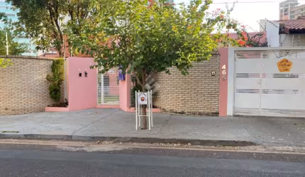 Casa com 2 quartos à venda na Marechal Antônio Aníbal da Motta, 465, Duque de Caxias I, Cuiabá por R$ 2.200.000