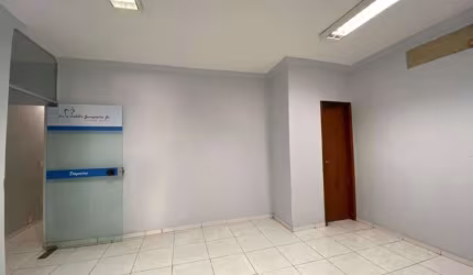 Sala comercial à venda na Couto Magalhães, 1668, Centro Norte, Várzea Grande por R$ 1.100.000