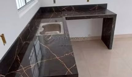 Casa com 3 quartos à venda na Chile, 220, Santa Rosa, Cuiabá por R$ 600.000