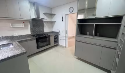 Casa em condomínio fechado com 3 quartos para alugar na Avenida Santa Cruz, 1117, Santa Cruz II, Cuiabá por R$ 7.500