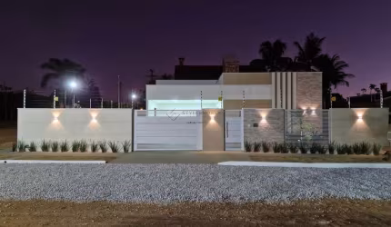 Casa com 3 quartos à venda na 15, 1, Bom Clima, Chapada dos Guimarães por R$ 780.000