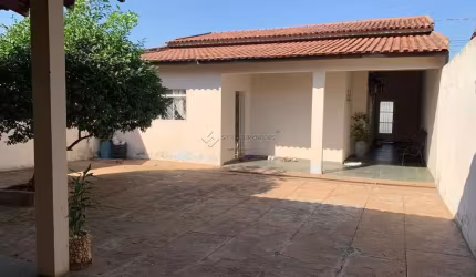 Casa com 2 quartos à venda na Avenida Das Torres Quadra 02, 24, Jardim Universitário, Cuiabá por R$ 950.000