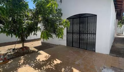 Casa com 2 quartos à venda na Cajarana, 555, Jardim Gramado, Cuiabá por R$ 220.000