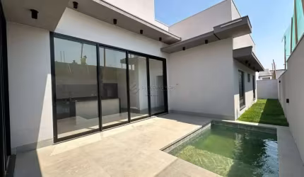 Casa em condomínio fechado com 3 quartos à venda na João de Barro, 22, Recanto dos Pássaros, Cuiabá por R$ 1.700.000