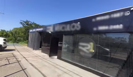 Ponto comercial à venda na Presidente Eurico Gaspar Dutra, 1, Centro Sul, Várzea Grande por R$ 450.000