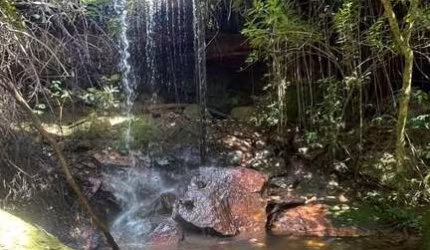 Terreno em condomínio fechado à venda na Rua  Das Araras, 4, Aldeia Velha, Chapada dos Guimarães por R$ 170.000