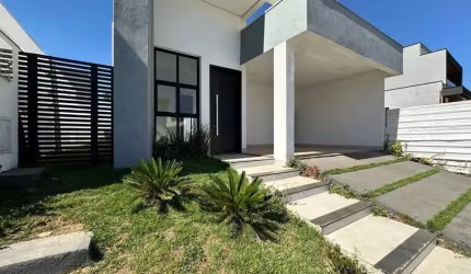 Casa em condomínio fechado com 3 quartos para alugar na Doutor Meirelles, 1, Tijucal, Cuiabá por R$ 8.400