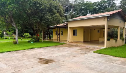 Casa em condomínio fechado com 4 quartos à venda na Rodovia Emanuel Pinheiro, 19, Zona Rural, Cuiabá por R$ 3.150.000
