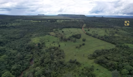 Chácara / sítio com 2 quartos à venda na Fazenda Bacuri, 163, Jangada Roncador, Chapada dos Guimarães por R$ 1.500.000