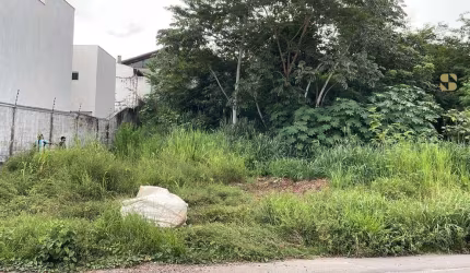 Terreno à venda na Rua Inglaterra, 14, Santa Rosa, Cuiabá por R$ 240.000