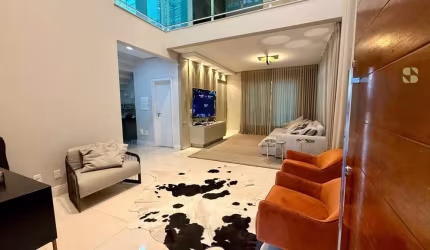 Casa em condomínio fechado com 4 quartos à venda na Avenida dos Florais, 2, Ribeirão do Lipa, Cuiabá por R$ 3.980.000