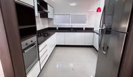 Casa em condomínio fechado com 4 quartos à venda na das Palmeiras, 2000, Jardim Imperial, Cuiabá por R$ 1.900.000