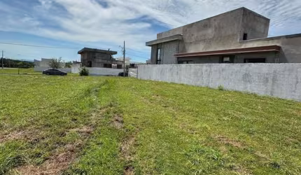 Terreno em condomínio fechado à venda na Florais da Mata, 1, Chapéu do Sol, Várzea Grande por R$ 450.000