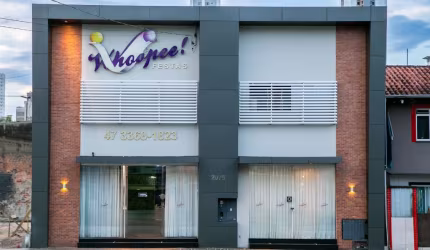 Ponto comercial 400 m² à venda em Balneário Camboriú.