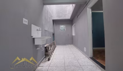 Kitnet localizado no bairro Parada de Taipas