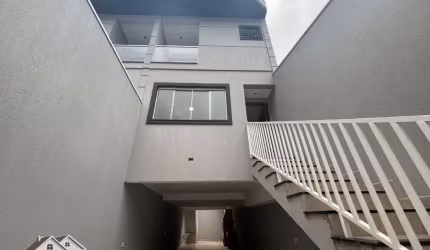 Lindo sobrado novo em Perus com 2 suítes e 4 vagas !