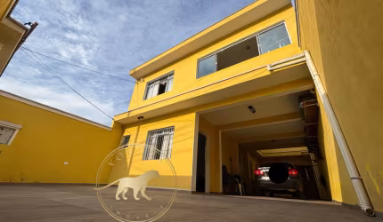 Sobrado localizado no bairro Vila Fanton em Perus-SP