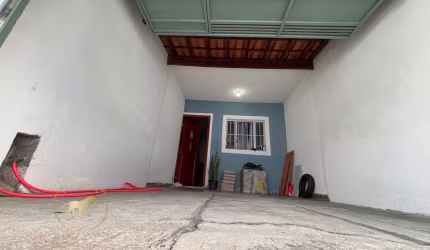 Sobrado localizado no bairro Chácara São Luiz em Franco da Rocha-SP