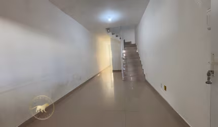 Lindíssimo sobrado localizado no bairro Residencial Santo Antônio em Franco da Rocha-SP