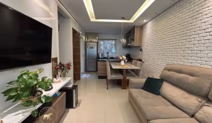 Lindo Sobrado com Fino Acabamento à Venda em Laranjeiras – Caieiras/SP!