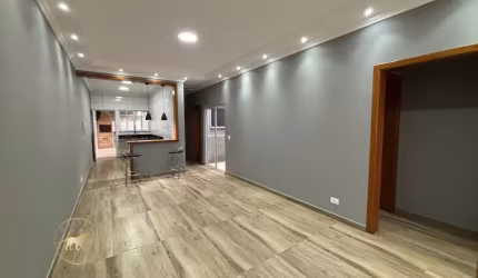 Linda Casa Térrea no Jardim Europa – Caieiras