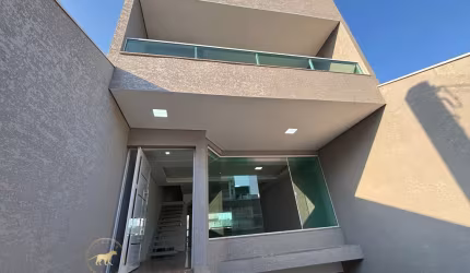 Sobrado localizado no Residencial San Marino.