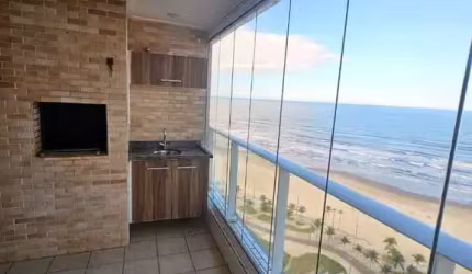 Seu refúgio à beira-mar! Apto ideal para famílias com lazer completo e praia!