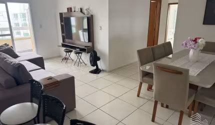 Apartamento dos Sonhos Frente Mar no Maracanã: Conforto e Vista Deslumbrante!