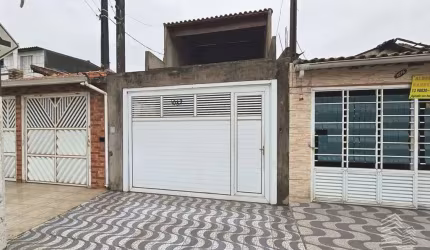 Casa Isolada pronta para Reforma e Ampliação de Área (sobrado com piscina)!
