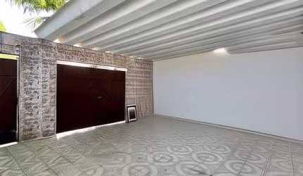 Casa Isolada com Edícula Mobiliada 3 Dormitórios 2 Vagas Cobertas Samambaia