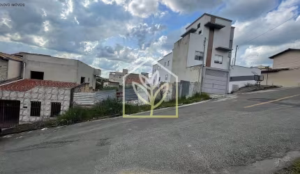 Terreno  360m²