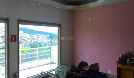 Prédio Comercial no Bairro Nova Petrópolis em São Bernardo