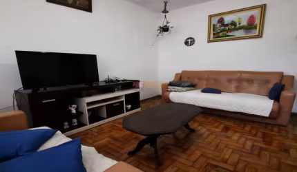 Casa Térrea no Bairro Vila Sacadura Cabral em Santo André