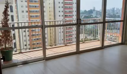 Apartamento no Bairro Vila Bastos em Santo André.