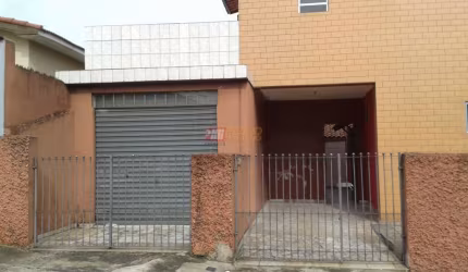 Sobrado com Salão Comercial no Bairro Pauliceia em São Bernardo do Campo.