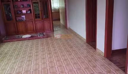 Casa Térrea no Bairro Campestre em Santo André