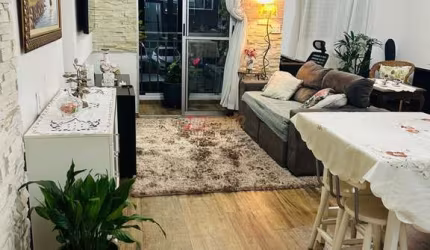 Apartamento no Bairro Vila Liviero em São Paulo