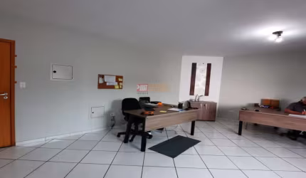 Sala Comercial no Bairro Jardim do Mar em São Bernardo do Campo