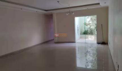 Sobrado no Bairro Vila Assunção em São Bernardo do Campo