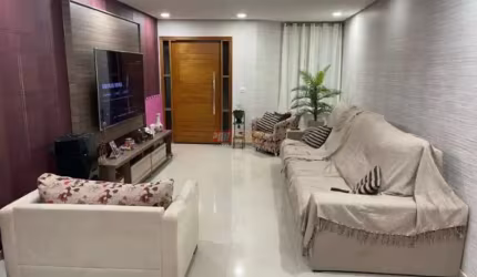 Sobrado no Bairro Vila Assunção em Santo André